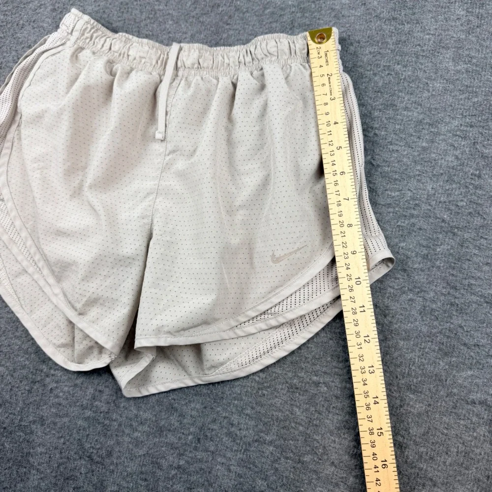 Nike Running Shorts Womens Size‎ M Beige Dri-FIT Perforated Tempo CI1764-286